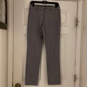 Old Navy Ultimate Slim dress pants size 28 x 30 Men’s Like New